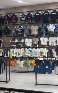 فروشنده خانم