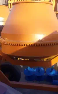 اجاره بتونیر میکس ر همزن بتن  بالابر ساختمانی