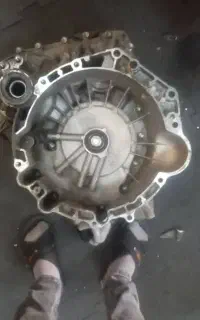 تعمیرات تخصصی گیربکس پانچ