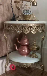 میز خاطره و تلفن برنز