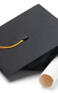 مدرک تحصیلی کاملا قانونی و استعلام دار