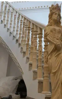پله چوبی گرد ، معلق ،هندی