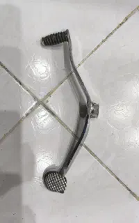 پدال دنده و شارژر و لوازم موتور سیکلت