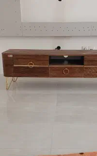 میز تلوزیون