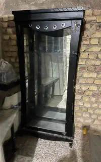 ویترین چوبی