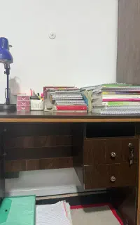 میز و صندلی