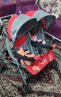 کالسکه دو قلو خارجی در حد