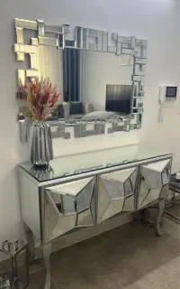 آینه و کنسول