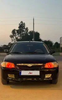 مزدا 323 Glx