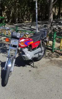 هوندا ۱۲۵ استثنایی مدل۹۰