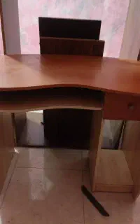 میز کامپیوتر