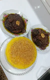 غذای خونگی خوش‌مزه با سفارش قبلی