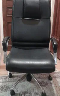 صندلی اداری چرخدار