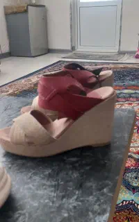 کفش اسپرت ۳۷ مفت ۴۰۰صندل خارجی  ۵۰۰