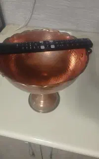 تعدادی ظروف، مسی