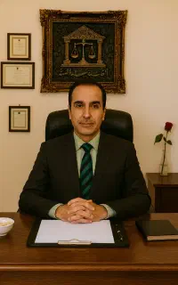 وکیل پایه یک دادگستری 20 سال سابقه وکالت