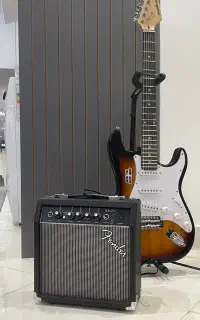 گیتار الکتریک musiker و امپلیفایر fender نو