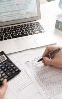 استخدام کمک حسابدار خانم