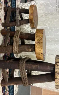پایه ی چوبی گلدان