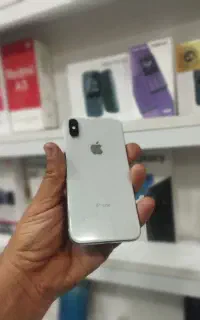آیفون xs