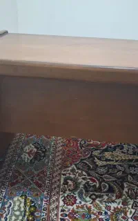 میز تحریر محکم و سالم