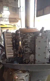 موتور ۷۵ قایق