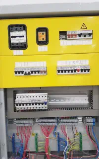 برقکارسراسر مشهدصنعتی وساختمانی شبانه روزی