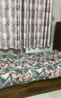 تخت یک نفره برند زرین در حد نو همراه با خوشخواب