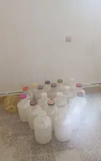 دبه تمیز و سالم مناسب ترشی و خیارشور