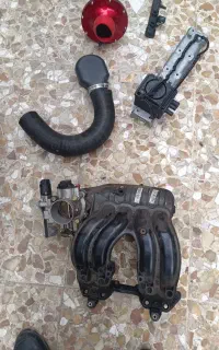 دریچه گاز ودرب سوپاپ