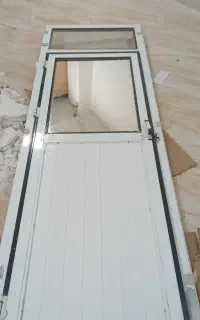 فروش دو عدد درب آلومینیومی.