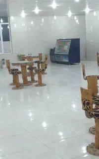 تخت و میز سنتی