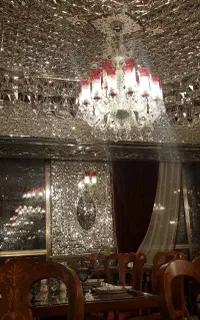 هنر زیبای آیینه کاری