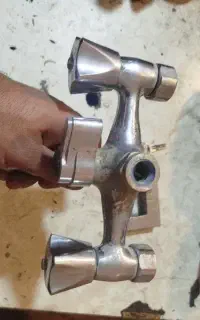 شیر حموم کاملا سالم و ولوم ها فابریک برنجی