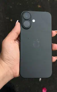 آیفون 16 نرمال