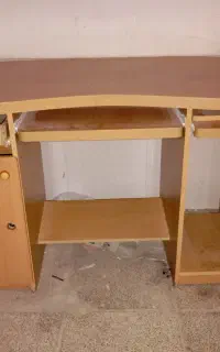 میز کامپیوتر
