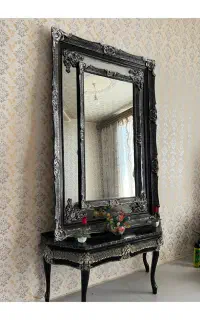 آیینه و کنسول قدی