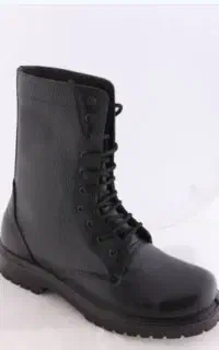 پوتین سربازی سایز ۴۲ به ۴۳ هم میخوره