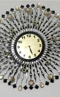 ساعت دیواری