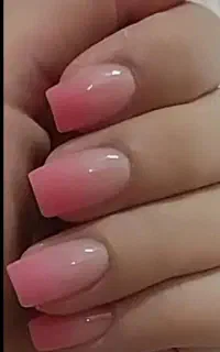 تخفیف 40 درصدی کاشت ناخن و کراتین مو هدیه من ب شما