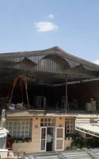 سقف شیروانی و آردواز خورده کاری و شاسی اتومبیل