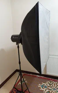 کیت نور فلاش‌ایران با سافت‌باکس و پایه