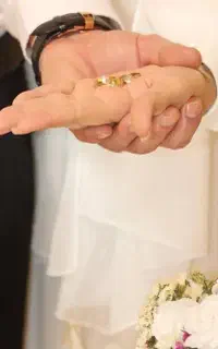 عاقد عقد موقت سوالی دارید چت در خدمتم