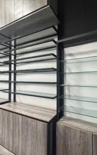 فروش قفسه و پیشخوان فروشگاهی با بدنه اسکلت فلزی