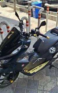 pcx 150 عالی و فول اکسسوری بدون خرج و سلامت