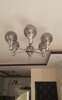 لوستر نو