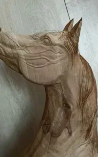 مجسمه و تابلو منبت‌کاری چوبی