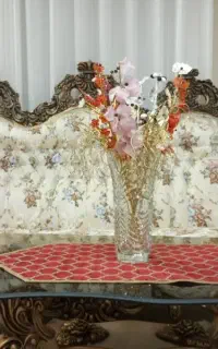 مبل سلطنتی