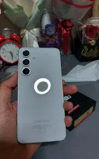 سامسونگ s24 fe 256 gig gray کاملا در حد نو