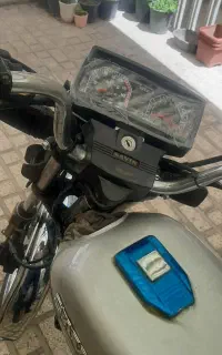 سی جی ال۱۵۰نقره ای